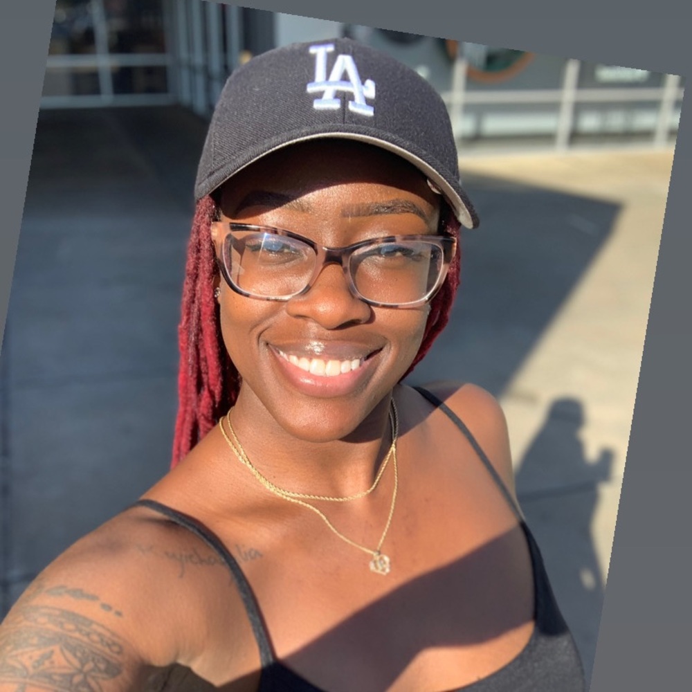 Meet your Posher, Briana